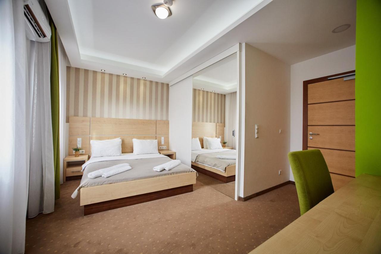 Laurus Motel Airport Tuzla Zivinice Kültér fotó