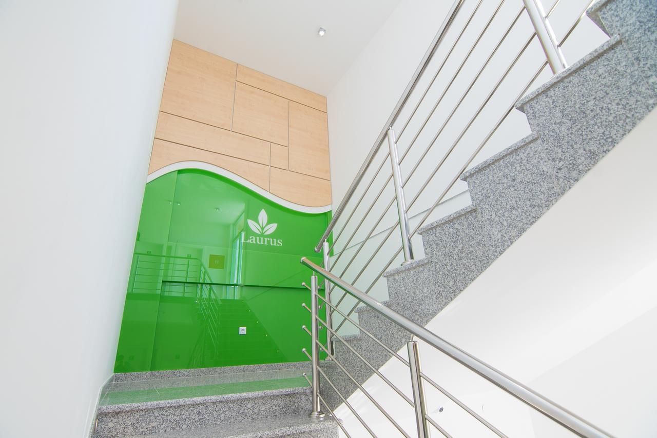 Laurus Motel Airport Tuzla Zivinice Kültér fotó